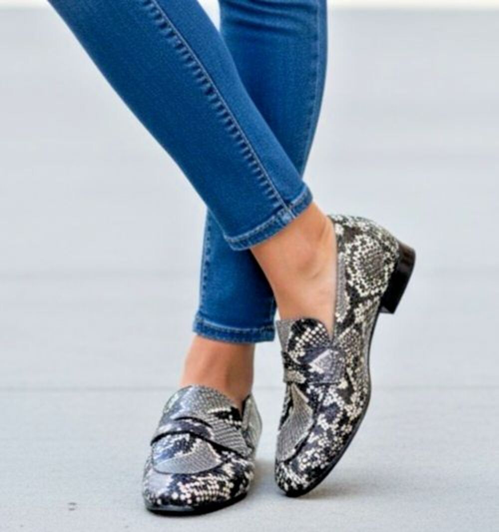 Marc Fisher Ltd NWOB Slip-On Loafers Snake Print Women's Flat Shoes Size 7.5M